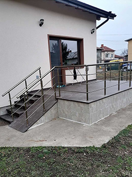 ЕЛЕГАНТНА ГОСТОПРИЕМНОСТ